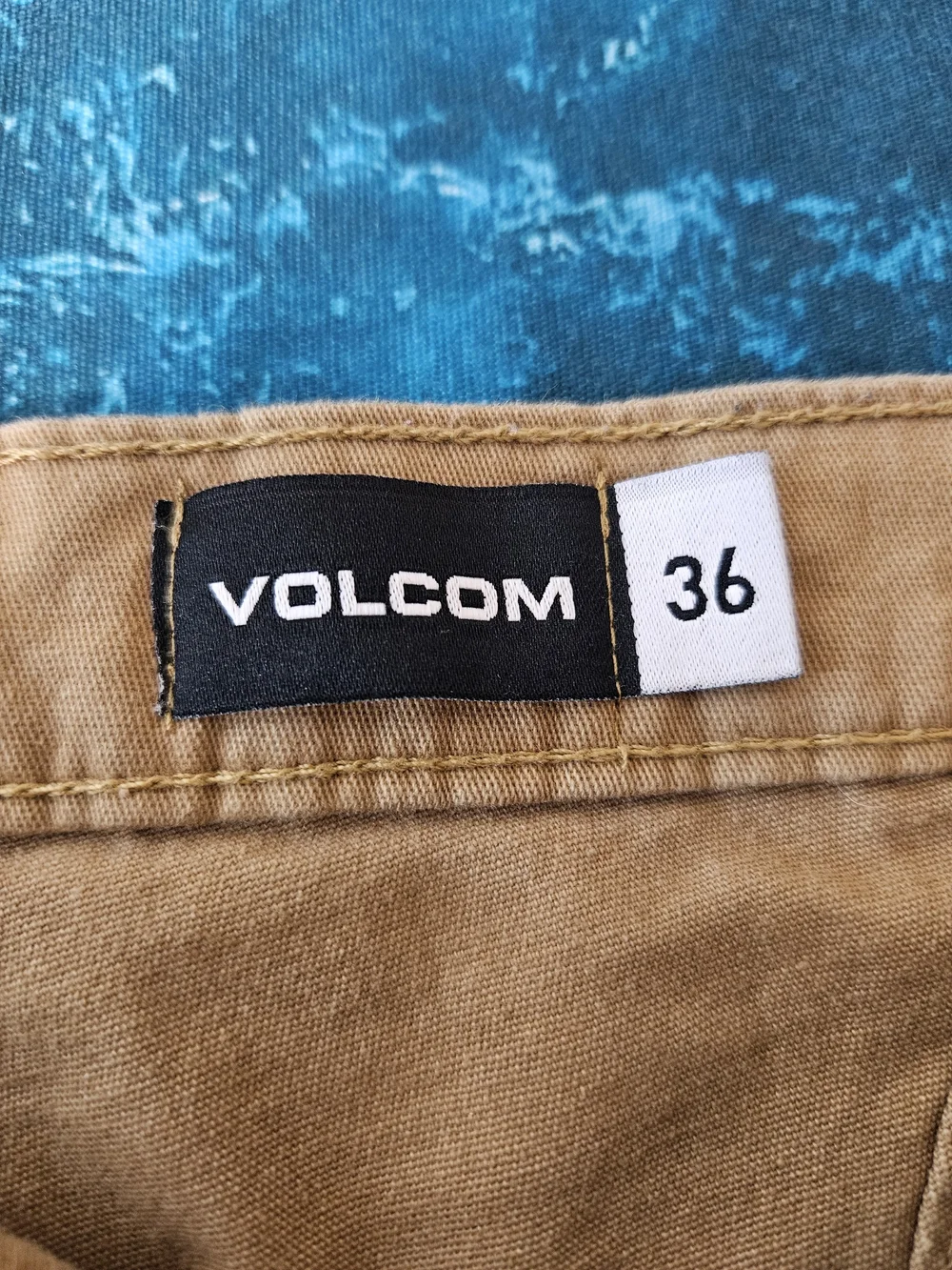 Volcom Men's Khaki Flat-Front Casual Shorts